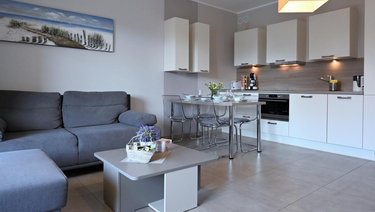 Apartament Plaza 7 - Rezydencja Nadmorska Rogowo Rogowo  Ngoại thất bức ảnh